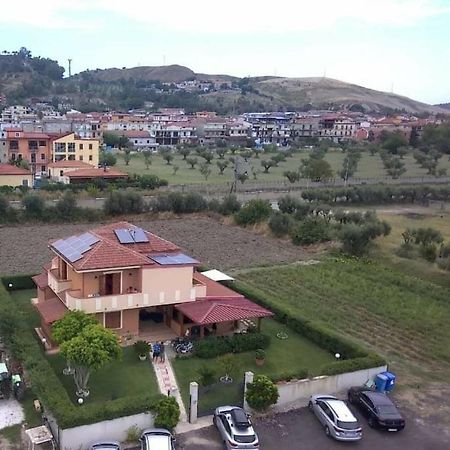 Bed & Breakfast La Villetta Botricello Exterior foto