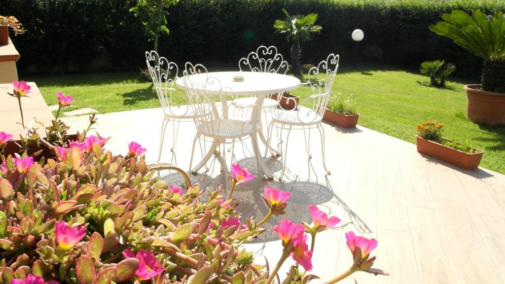Bed & Breakfast La Villetta Botricello Exterior foto